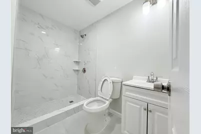 8219 Doctor Craik Ct, Alexandria, VA 22306 - Photo 28