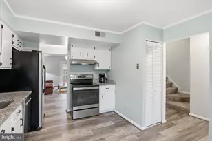 6502 Greyledge Ct, Alexandria, VA 22310 - Photo 14