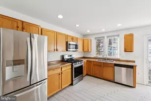 13965 Sawteeth Way, Centreville, VA 20121 - Photo 10