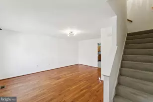 13965 Sawteeth Way, Centreville, VA 20121 - Photo 2