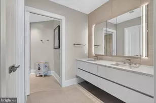 7887 Jones Branch Dr, McLean, VA 22102 - Photo 44