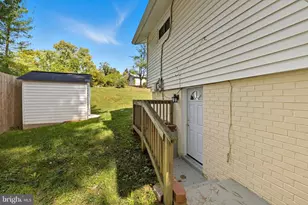 7810 Kalorama Rd, Annandale, VA 22003 - Photo 28