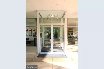 6631 Wakefield Drive #717, Alexandria, VA 22307 - Photo 2