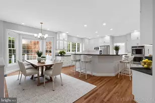 1200 Chadsworth Ct, McLean, VA 22102 - Photo 14