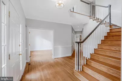 1200 Chadsworth Court, McLean, VA 22102 - Photo 4