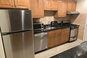 8000 Chanute Pl, Falls Church, VA 22042 - Photo 2