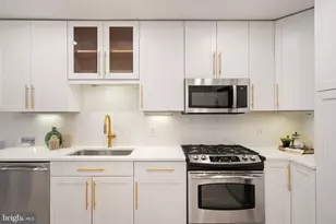 8220 Crestwood Heights Dr, McLean, VA 22102 - Photo 14