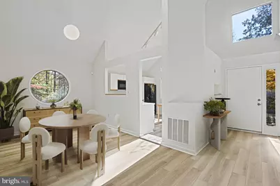 11504 Turnbridge Lane, Reston, VA 20194 - Photo 4