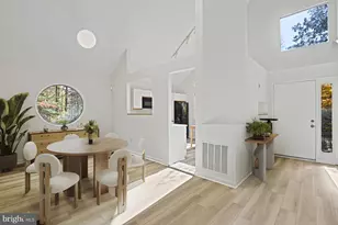 11504 Turnbridge Ln, Reston, VA 20194 - Photo 4