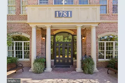 1781 Chain Bridge Road #303, McLean, VA 22102 - Photo 4