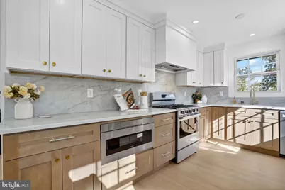 8915 Sylvania Street, Lorton, VA 22079 - Photo 8