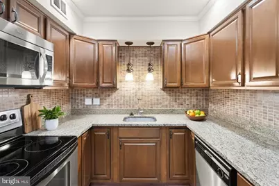 8519 Westover Court #763, Springfield, VA 22152 - Photo 6