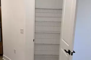 4805 Bauhaus Sq, Chantilly, VA 20151 - Photo 8