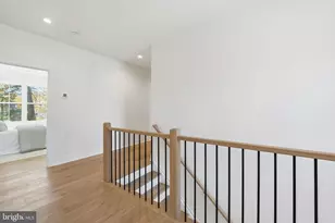 612 Gibson Cir SW, Vienna, VA 22180 - Photo 28