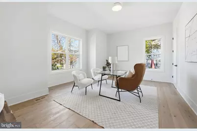 612 Gibson Circle SW, Vienna, VA 22180 - Photo 4