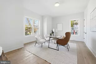 612 Gibson Cir SW, Vienna, VA 22180 - Photo 4