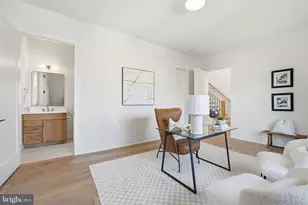 612 Gibson Cir SW, Vienna, VA 22180 - Photo 6