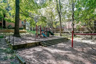 5778 Rexford Ct, Springfield, VA 22152 - Photo 30