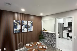 8205 Crossbrook Ct, Lorton, VA 22079 - Photo 6