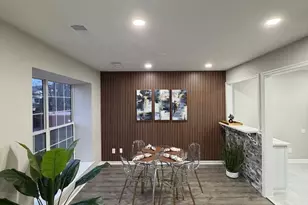 8205 Crossbrook Ct, Lorton, VA 22079 - Photo 8