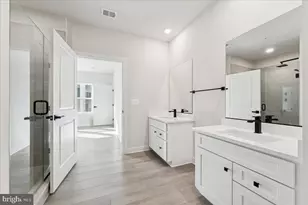 12850 Mosaic Pk Wy, Herndon, VA 20171 - Photo 20