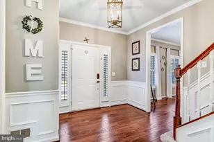 15277 Surrey House Way, Centreville, VA 20120 - Photo 4