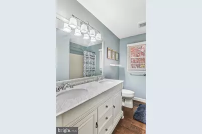 15277 Surrey House Way, Centreville, VA 20120 - Photo 32