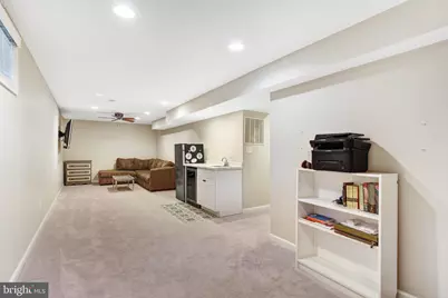 15277 Surrey House Way, Centreville, VA 20120 - Photo 44