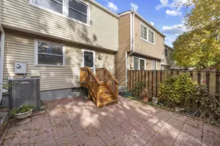 8027 Tyson Oaks Cir, Vienna, VA 22182 - Photo 28