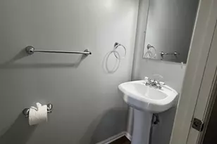 8584 Koluder Ct, Lorton, VA 22079 - Photo 6