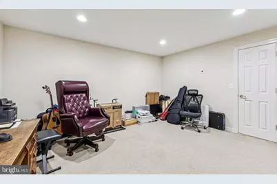 4904 Elsa Court, Fairfax, VA 22030 - Photo 32