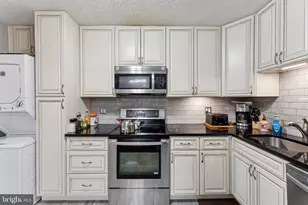 1800 Old Meadow Rd, McLean, VA 22102 - Photo 16