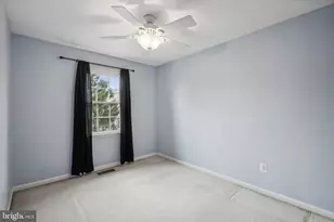 8047 Sky Blue Dr, Alexandria, VA 22315 - Photo 18