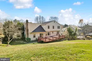 2724 Berryland Dr, Oakton, VA 22124 - Photo 36