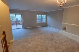 4281 Sleepy Lake Dr, Fairfax, VA 22033 - Photo 4