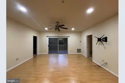 11326 Westbrook Mill Lane #202, Fairfax, VA 22030 - Photo 4