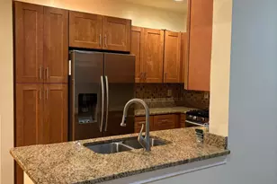 11326 Westbrook Mill Ln, Fairfax, VA 22030 - Photo 10