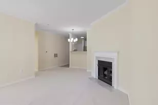 2711 Bellforest Ct, Vienna, VA 22180 - Photo 12