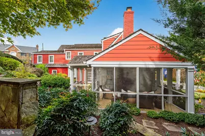 6039 Edgewood Terrace, Alexandria, VA 22307 - Photo 14