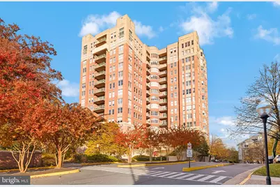 11776 Stratford House Place #907, Reston, VA 20190 - Photo 2