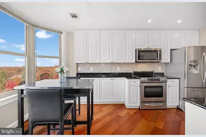 11776 Stratford House Place #907, Reston, VA 20190 - Photo 12