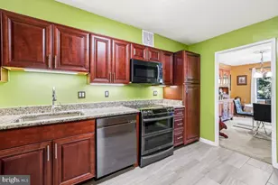 5901 Mt Eagle Dr, Alexandria, VA 22303 - Photo 14