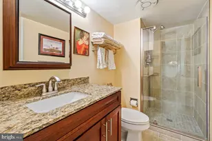 5901 Mt Eagle Dr, Alexandria, VA 22303 - Photo 24