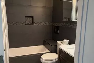 7306 Old Keene Mill Rd, Springfield, VA 22150 - Photo 12