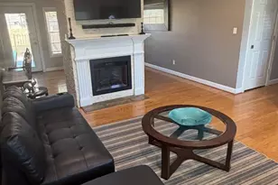 7306 Old Keene Mill Rd, Springfield, VA 22150 - Photo 2