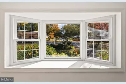 5512 Flag Run Drive, Springfield, VA 22151 - Photo 2