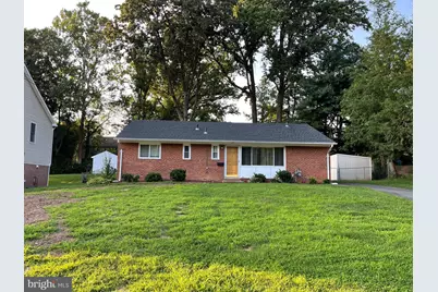 7406 Kelvin Place, Springfield, VA 22151 - Photo 2