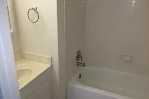 6328 Over See Ct, Springfield, VA 22152 - Photo 8