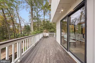 11000 Oakton Woods Way, Oakton, VA 22124 - Photo 76