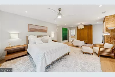 11000 Oakton Woods Way, Oakton, VA 22124 - Photo 46